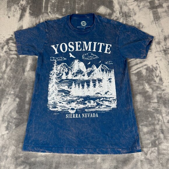Social Culture Tops - Yosemite Sierra Nevada T-Shirt Unisex Small Blue Shirt Graphic T-Shirt Travel